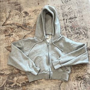 Aritzia TNA sweat fleece cozy fleece boyfriend fit size small